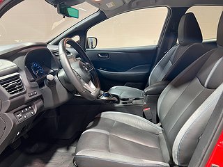 Halvkombi Nissan Leaf 12 av 20