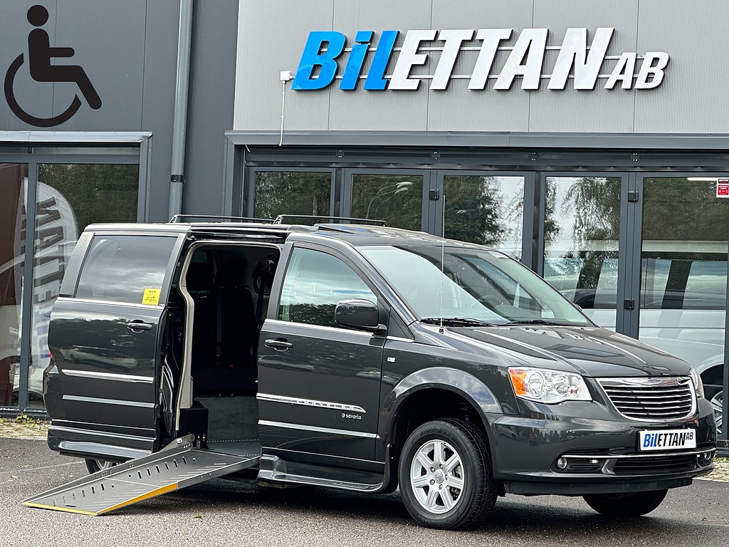 Chrysler Town & Country 3.6 V6 Pentastar|Handikappanpassad