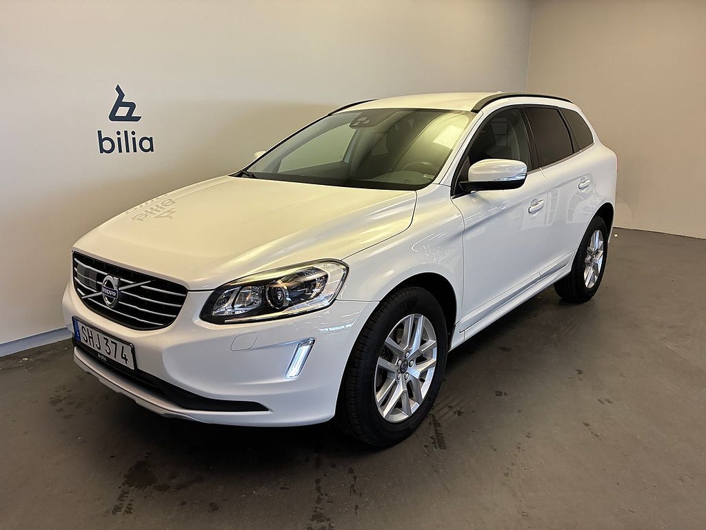 Volvo XC60 D4 Classic Momentum / Dragkrok / Navigation / P-sensor