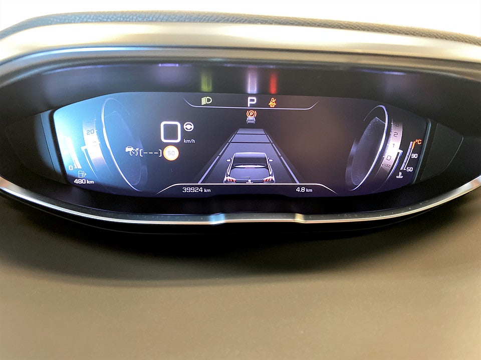 Bild på Peugeot 5008 GT 1.2 PT 130hk Aut 7-SITS B-KAMERA CARPLAY