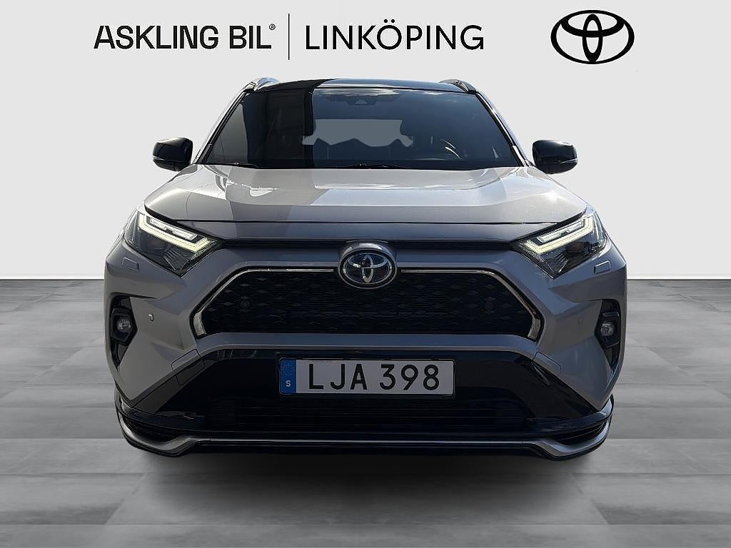 Toyota RAV4 2023 - miniatyr 6