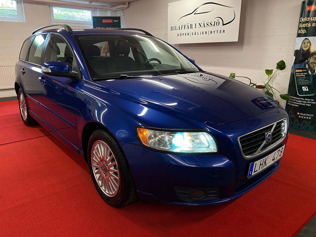 Volvo V50 1.8 Flexifuel Momentum Dragkrok Servad
