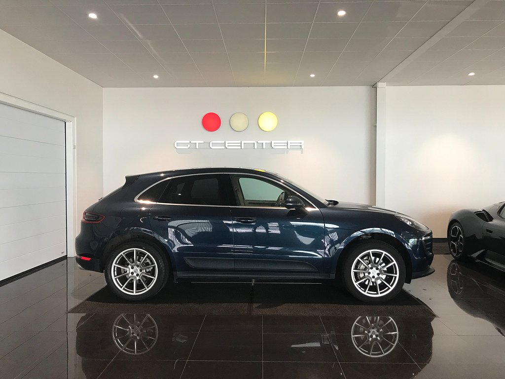 Porsche Macan S Diesel PDK Luftfjädring Kamera PASM 258hk