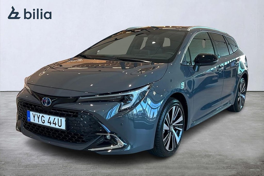 Toyota Corolla 1,8 Hybrid Touring Sports style Beställnin...