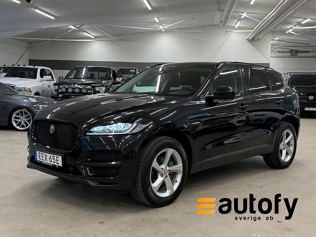 Jaguar F-Pace 20d AWD DIGITAL MÄTARE CARPLAY SKINN EU6