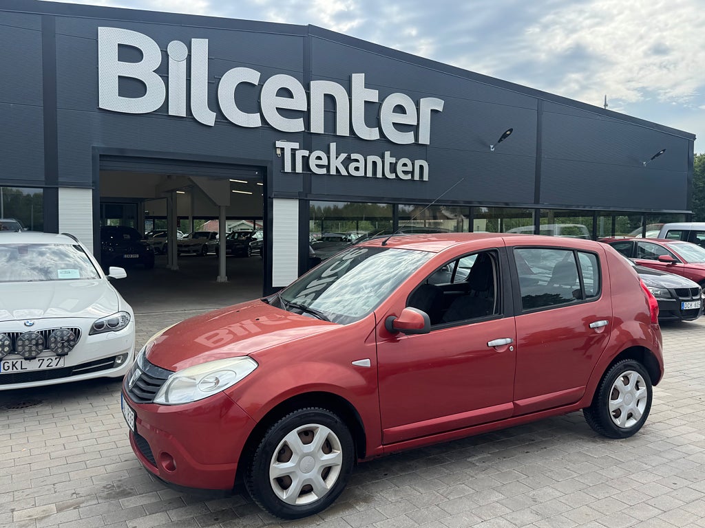 Dacia Sandero 1.6 E85 Euro 4 KamremBytt 15.700Mil