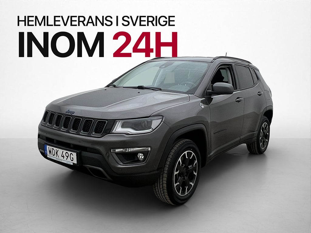 Jeep Compass 4xe 240hk TRAILHAWK Kamera Drag Läder Navi BLIS