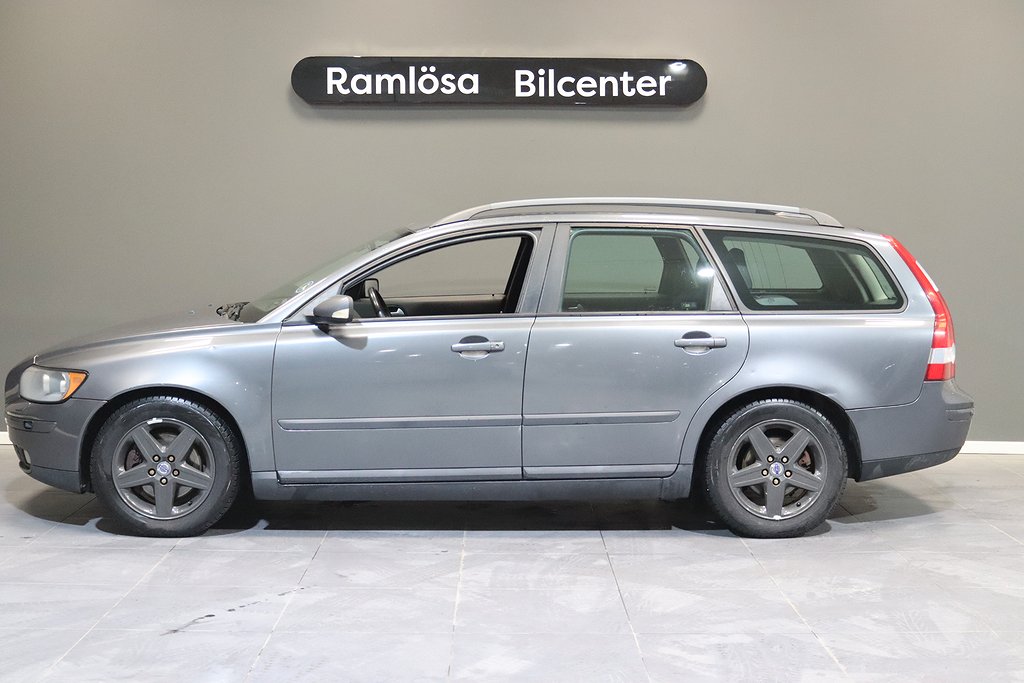 Volvo V50 2.4 Kinetic Euro 4/kamrem byt ny Bes/ny servad