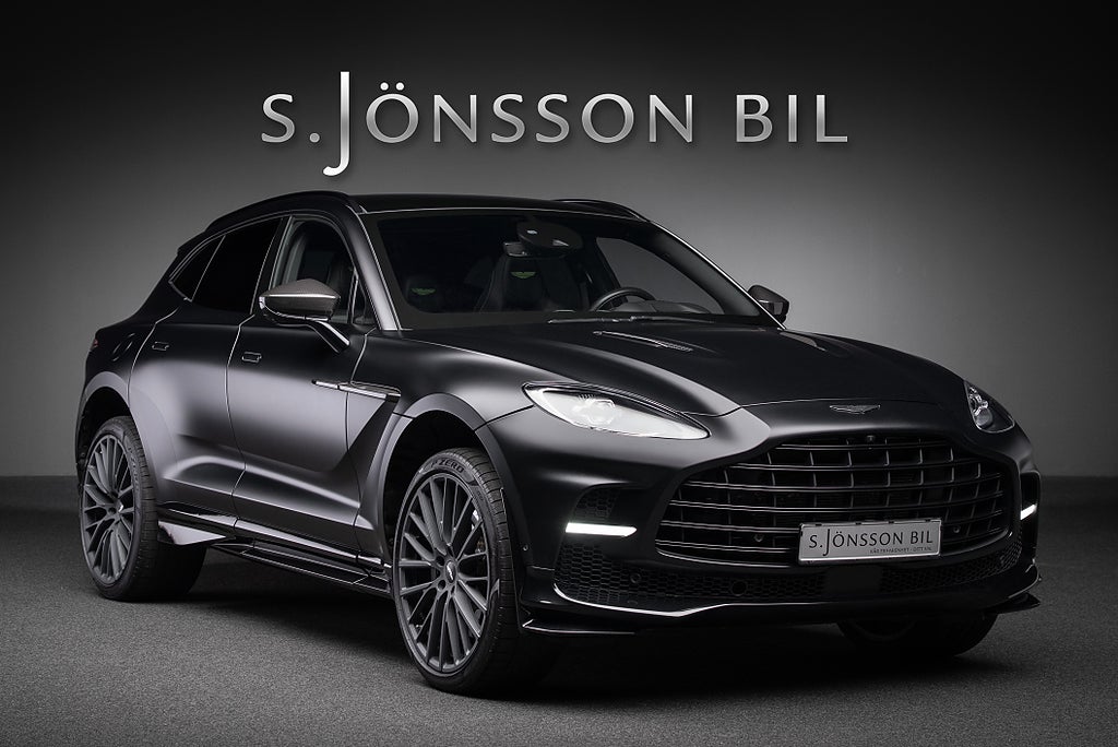Aston Martin DBX 2023
