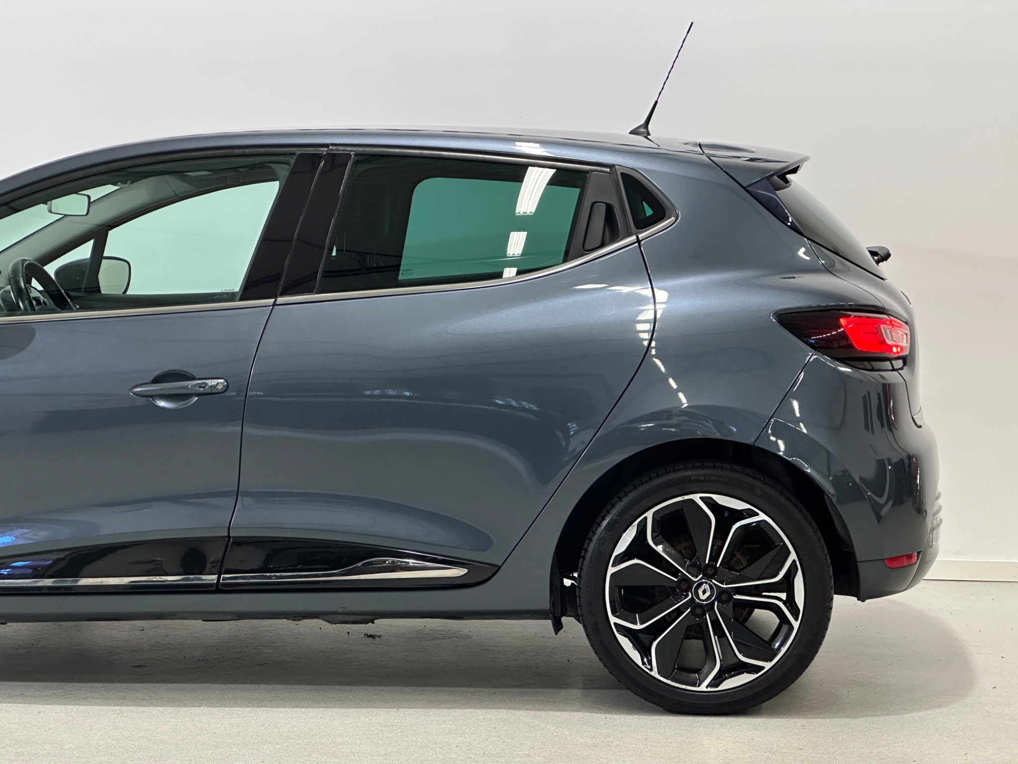 Renault Clio 2019, bild 5/10