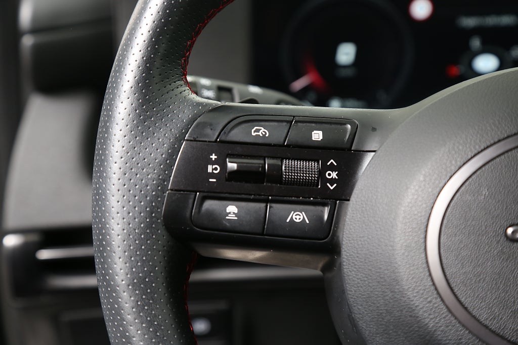 Hyundai Tucson Plug-in hybrid AWD N-Line Vent. stolar Kamera Navi 2025