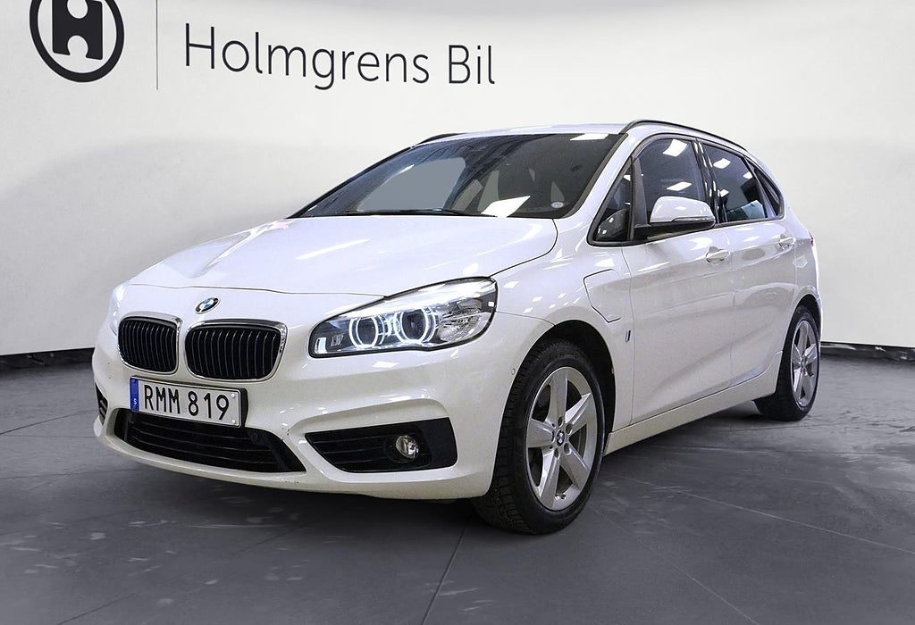 BMW 225 xe Active Tourer Plug In Hybrid Navi Backkamera HiFi HUD | Ränta