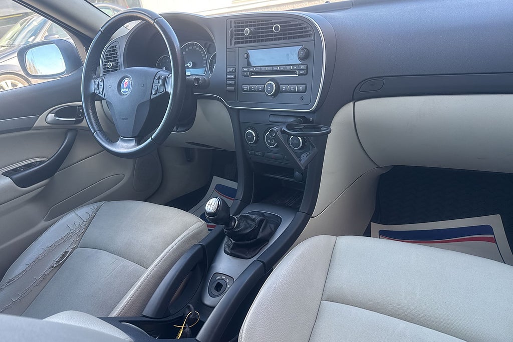 Saab 9-3 SportCombi 1.8t BioPower Linear | 150 ch | BVM | Bi-xénon | Sièges chauffants | Climatisation bizone | Révision récente