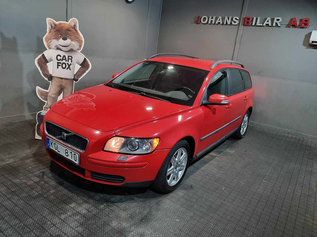 Volvo V50 2.0 Kinetic 145hk, NyBesiktigad, Dragkrok