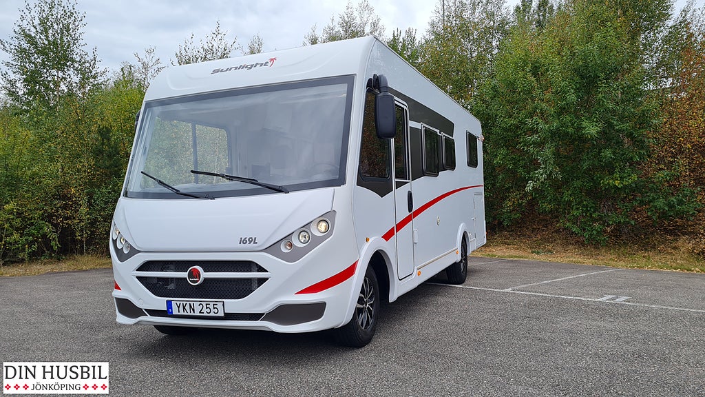 Sunlight I69L QUEEN BÄDD TAKSÄNG AUTOMAT