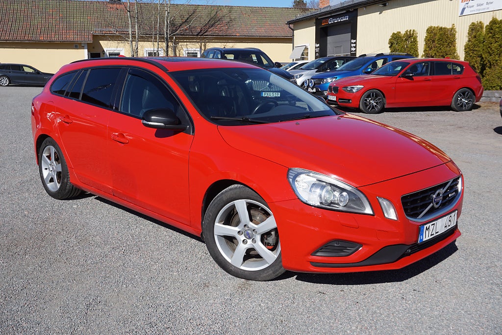 Volvo V60 D3 Aut R-Design Taklucka/GPS