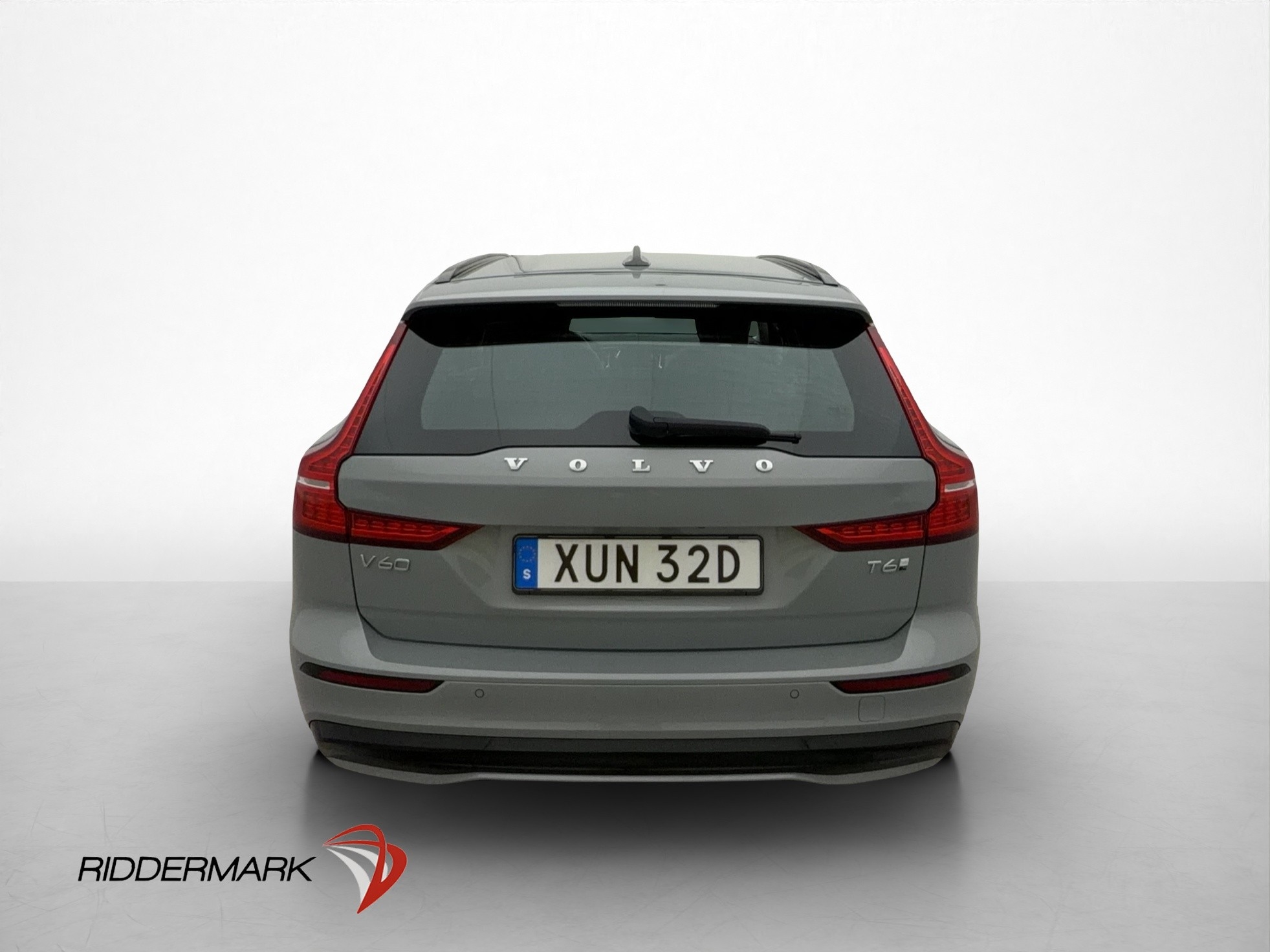 Volvo V60 2025, photo 6/10