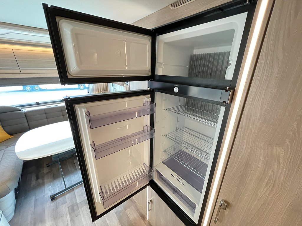 Kabe Royal 520 XL KS /ALDE/Solcell/Ugn/Väldigt fint skick - Kabe