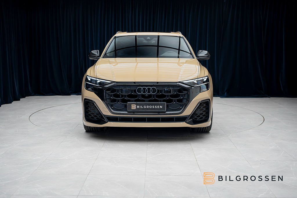 Audi SQ8 TFSI quattro B&O Luftfjädring Massage Pano 360 MOMS