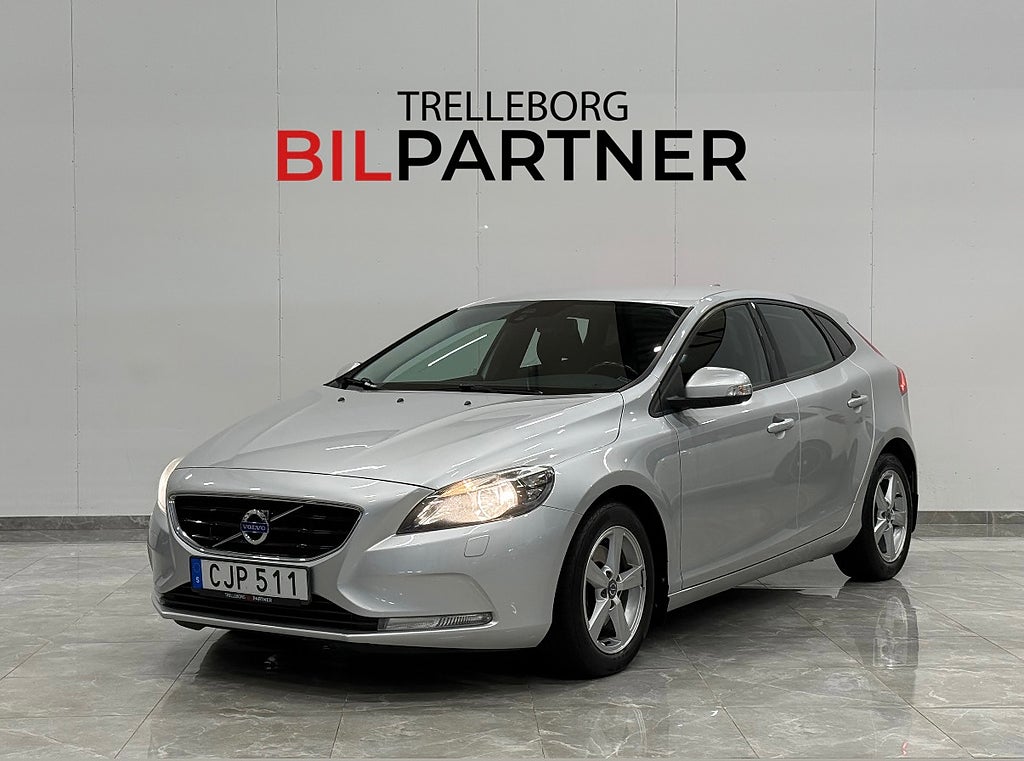 Volvo V40 T3 Your Kinetic | Drag