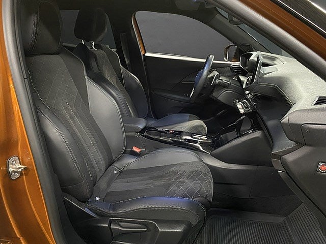 Bild på Peugeot 2008 GT 1.2 PT 155hk Aut RÄNTEKAMPANJ MED DNB 3,99%