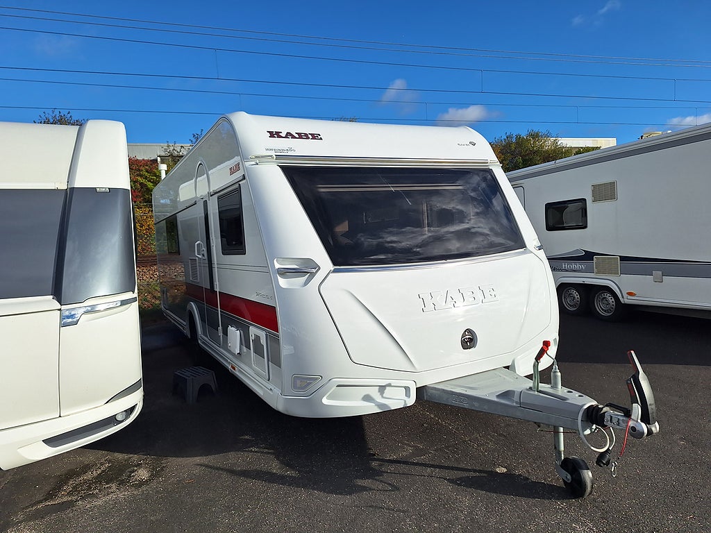 Kabe Safir 600 TDL KS Långbädd, Mover, AC