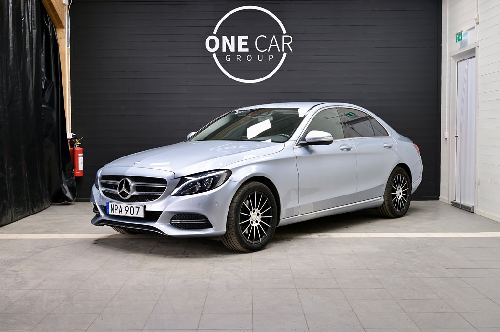 Mercedes-Benz C 220 d Avantgarde Nyservad Nybes HuD Drag Kamera 170hk