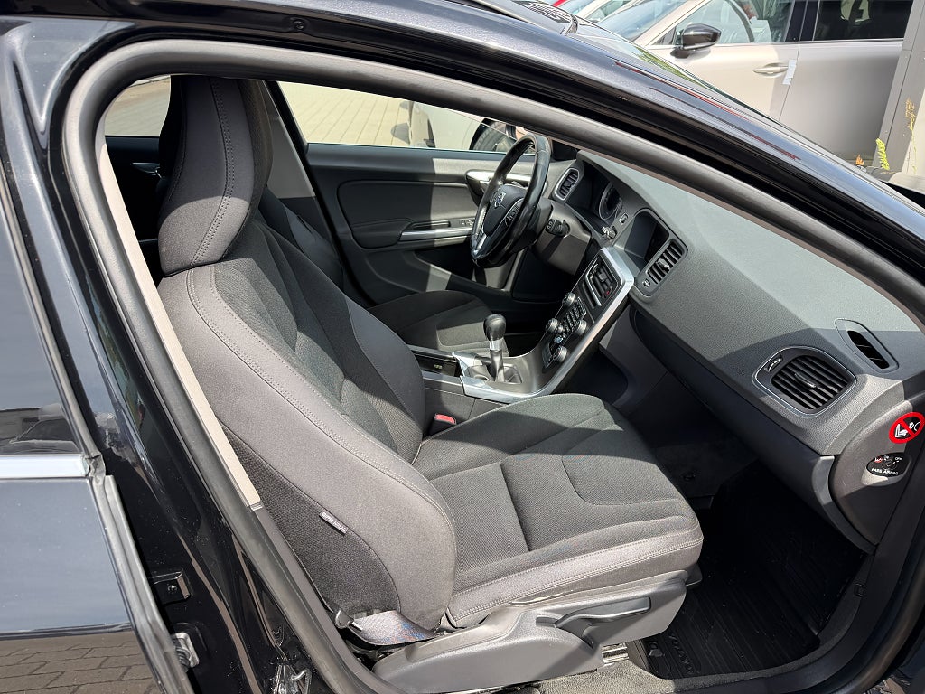 Volvo V60 D3 Momentum 163 hk