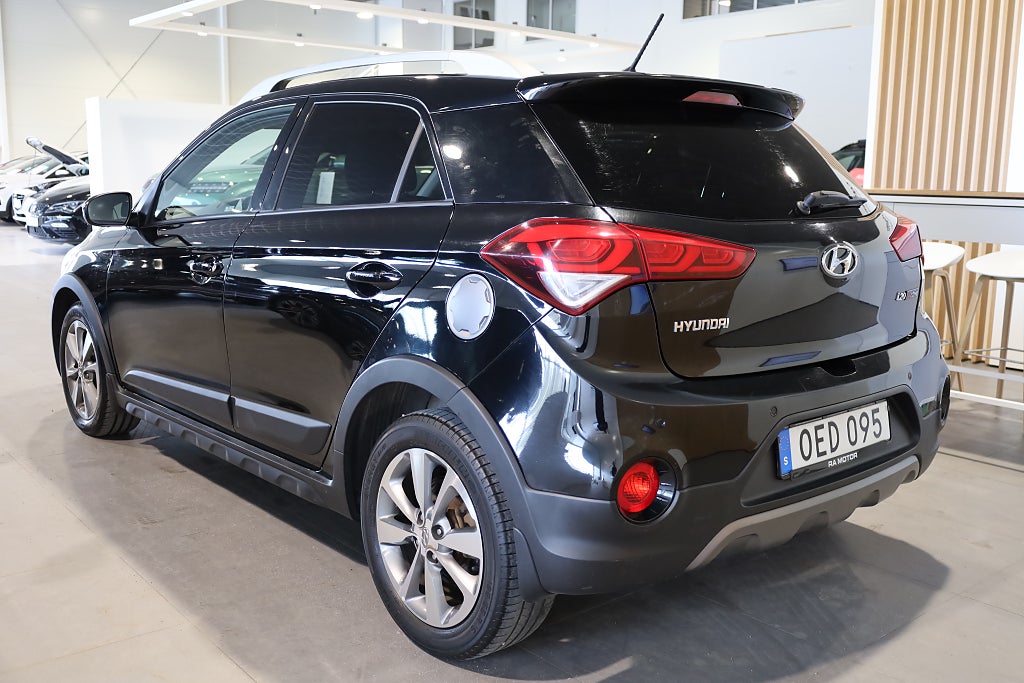 Hyundai i20 Active 1.0 T-GDI blue Premium Blåtand PDC Rattvärme 2017