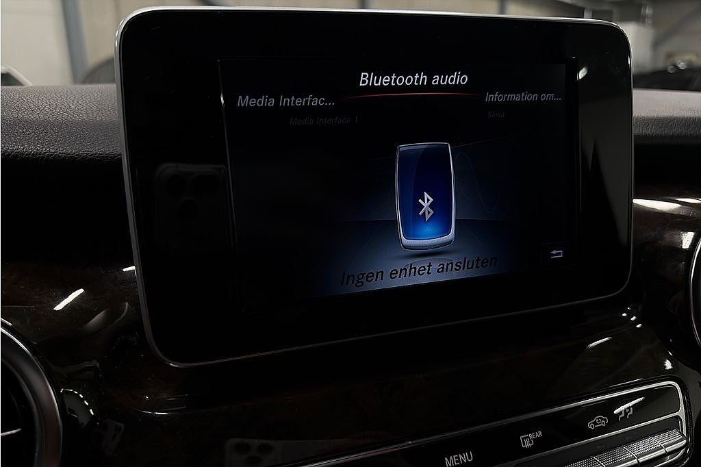 Mercedes-Benz V 250d 3.1t 7-sits Drag, Läder, Navi, Kamera