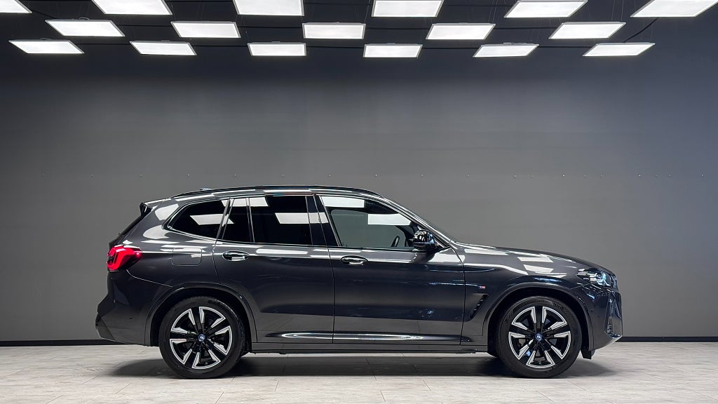 BMW iX3 2022 - miniatyr 5