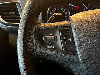 Toyota Proace Verso 2.0 Automat 9sits/MOMS/SoV-Däck/MoK-Värm