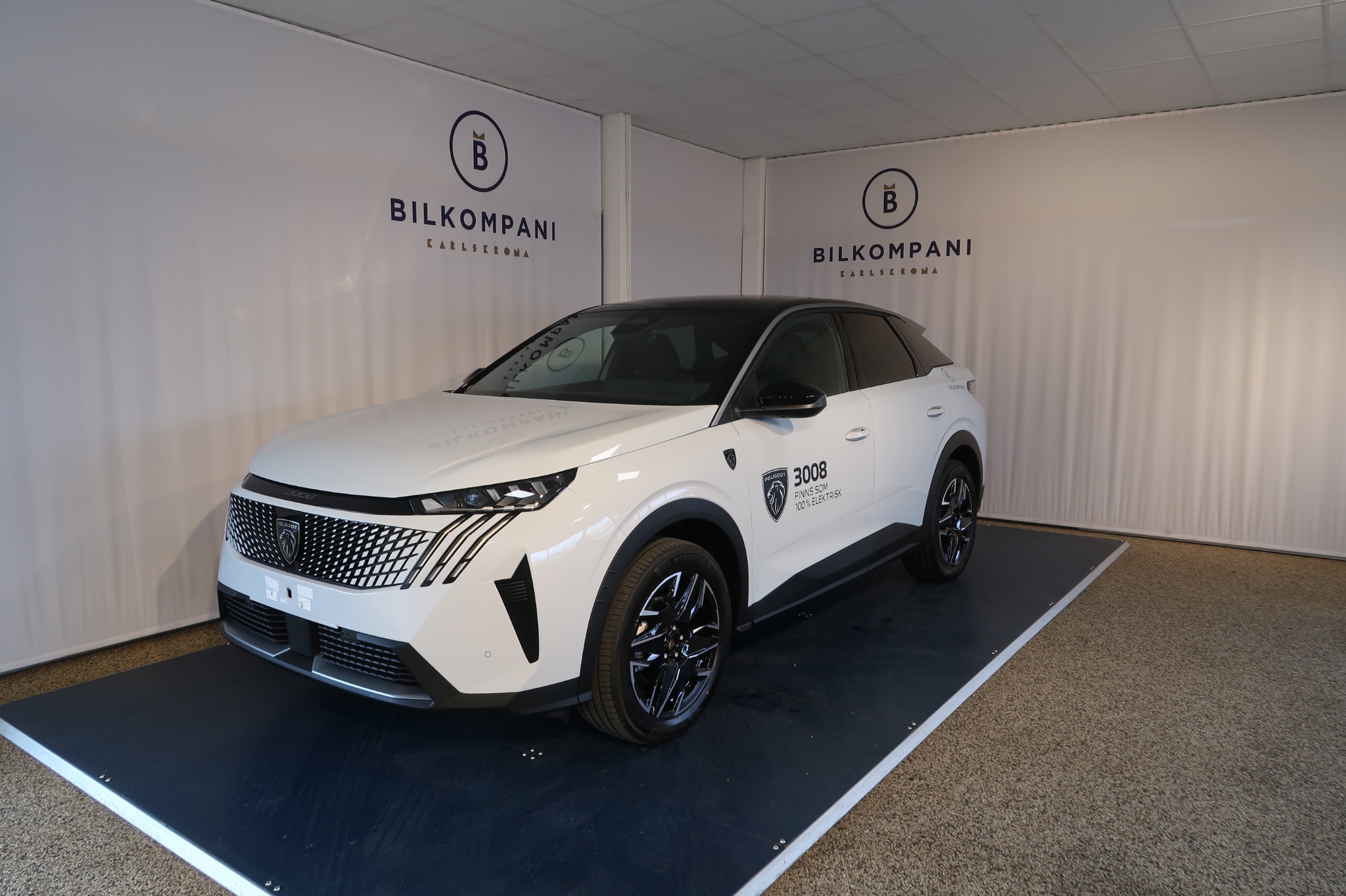 Peugeot e-3008 GT 4X4 2026, bild 7/10