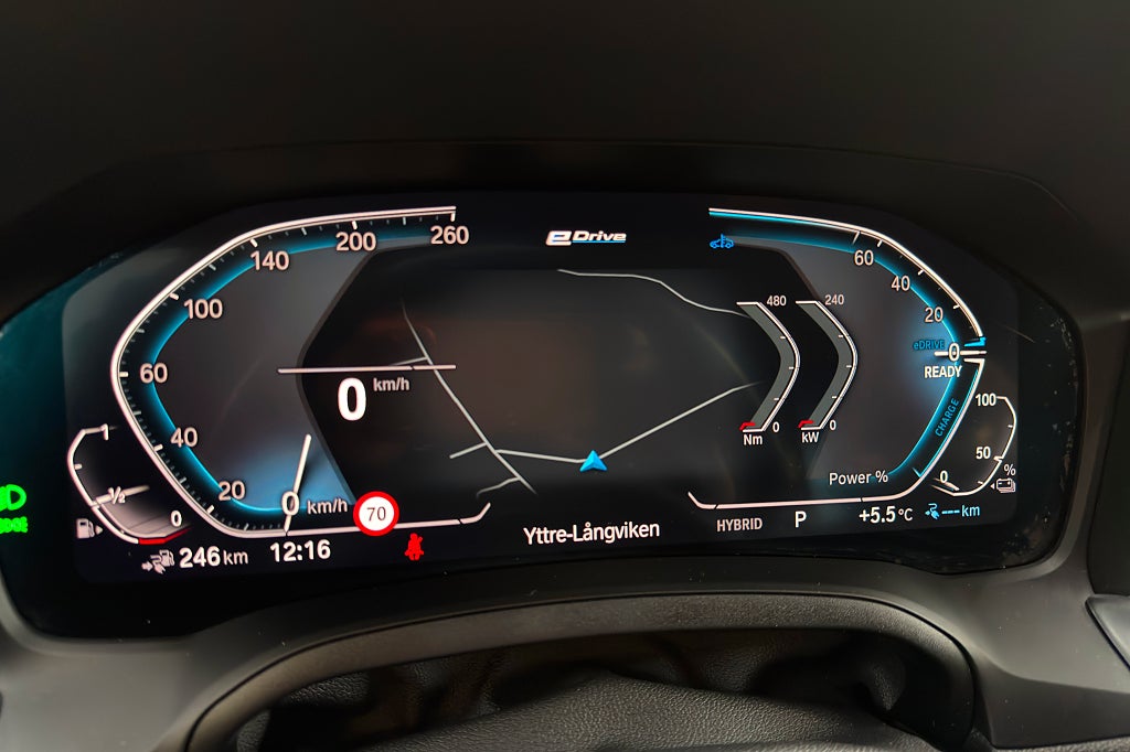 BMW 330e Touring|Drag|Värmare|CarPlay|B-kamera|Cockpit|XtraBoost