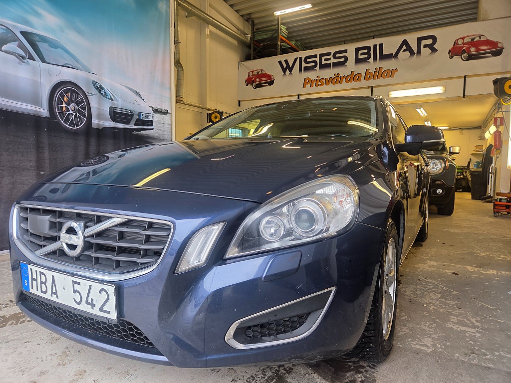 Volvo V60 D2 Summum Euro 5 Nyservad lågskatt