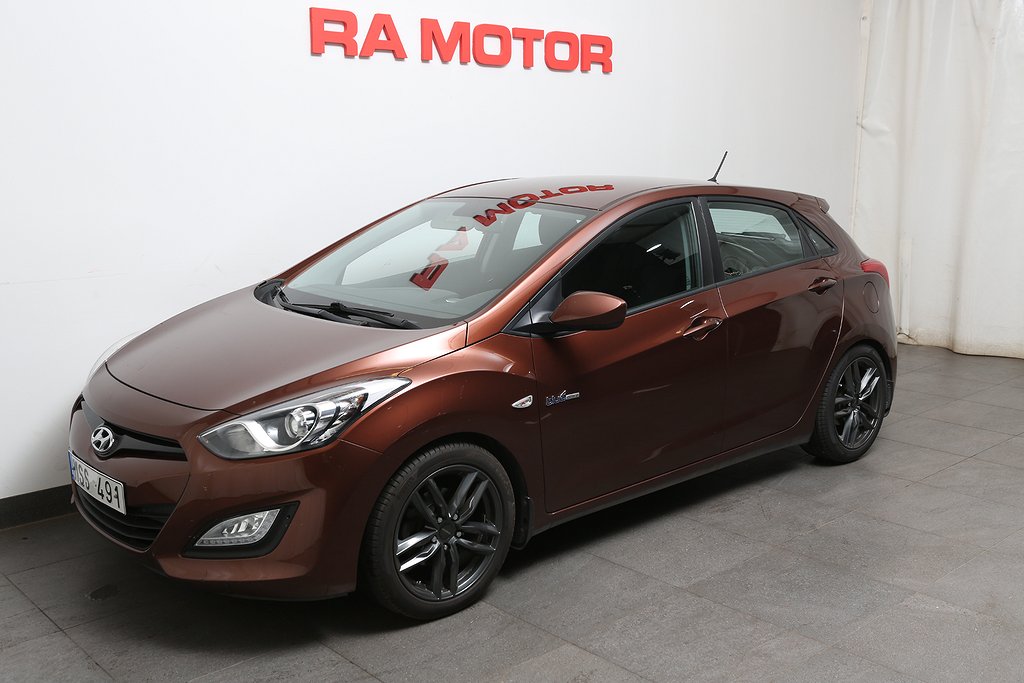 Hyundai i30 1,6 GDI 135hk Select 5D Dragkrok 2013