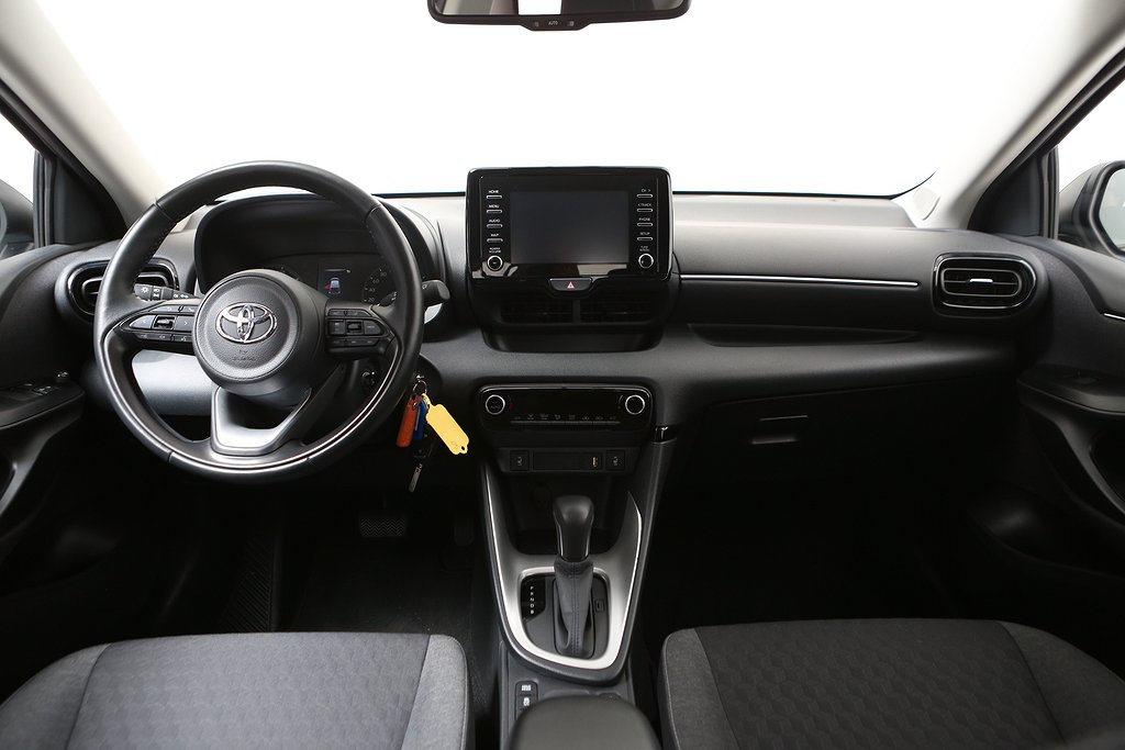 Toyota Yaris 1,5 Hybrid Active Aut 5D Kamera Leasbar 2023