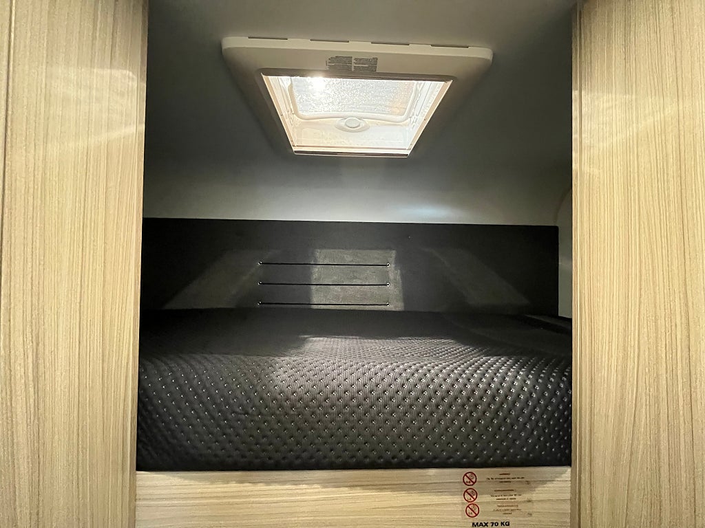 Sun Living A 70 DK Automat / 3500 kg / Våningssäng / B-kort - Sun Living