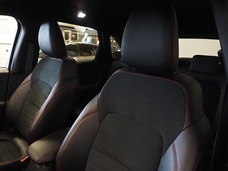 SUV Ford Kuga 17 av 25