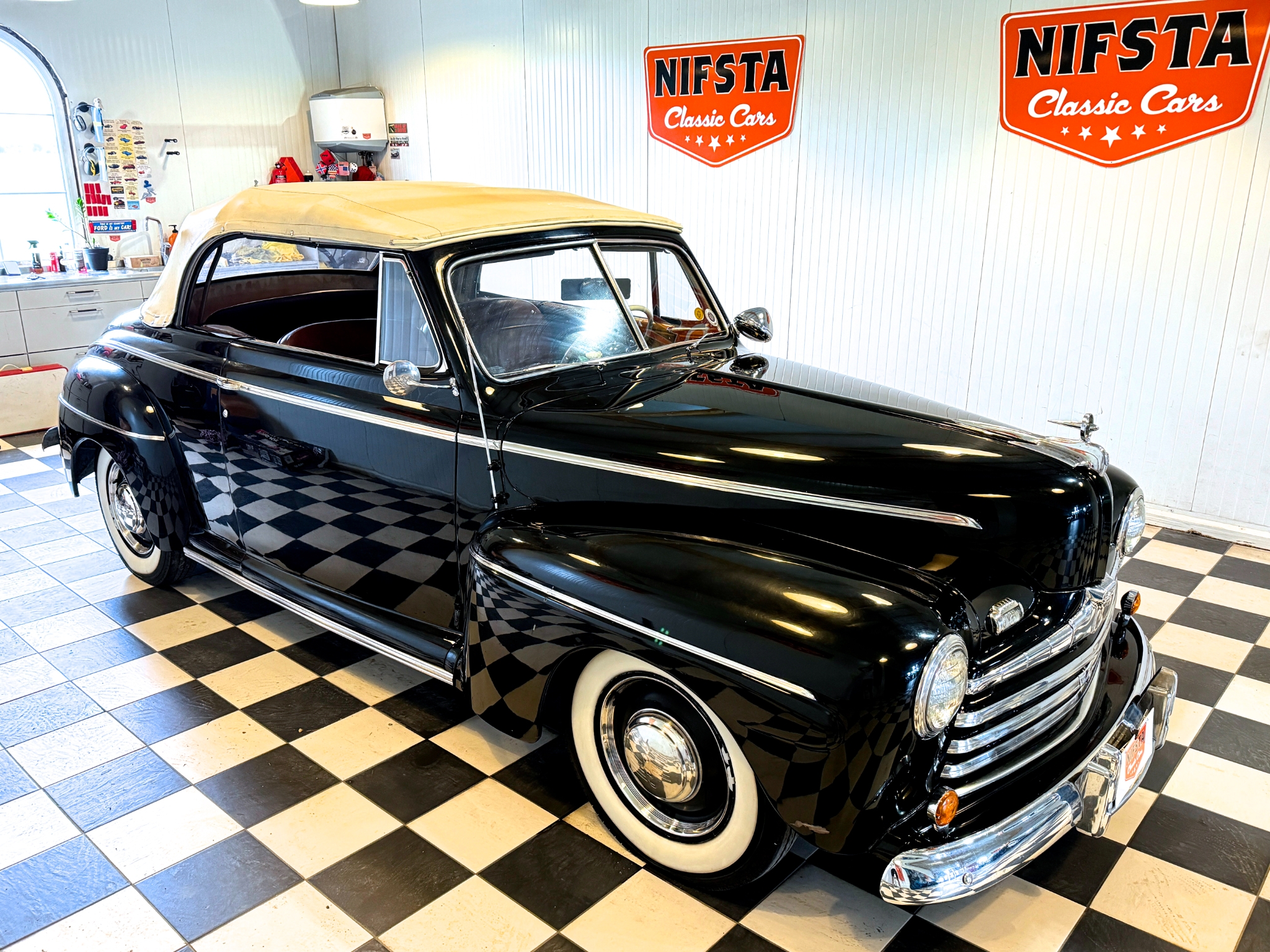 Ford Super Deluxe Convertible / 100hk 1946, bild 5/67