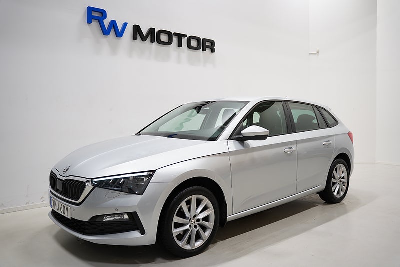 Halvkombi Skoda Scala 1 av 23