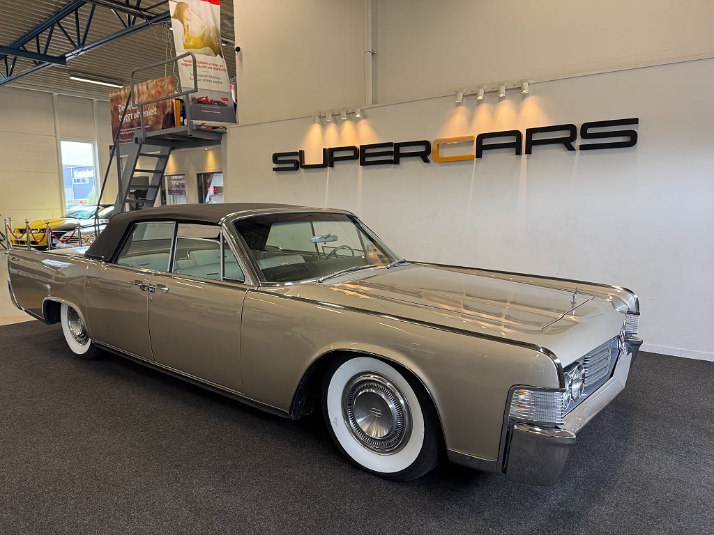Lincoln Continental Convertible 7.0 V8 Turbo-Drive