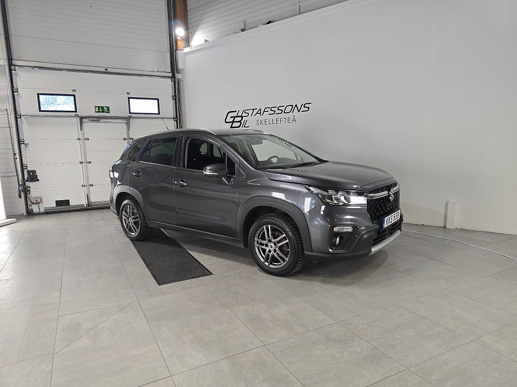 Suzuki S-Cross Hybrid AllGrip M-Värm V-hjul Backkamera