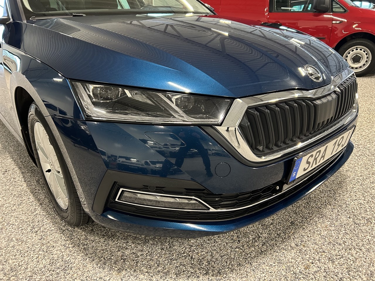Skoda Octavia 2023, bild 6/55