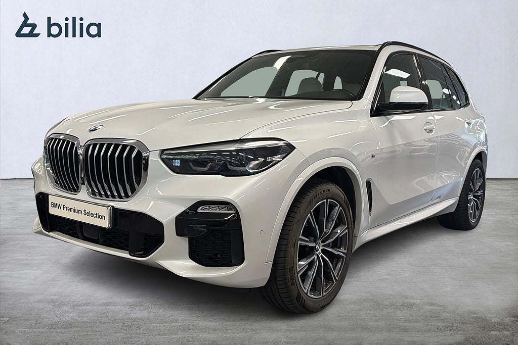 BMW X5 xDrive 30d M-sport |Panorama |B&W |Drag |Komfortstolar 