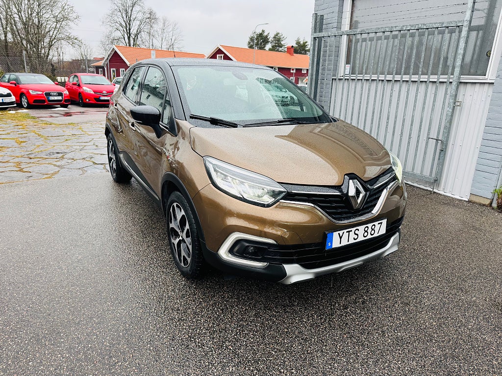Renault Captur 0.9 TCe 90HK / NAVI / BACKKAMERA