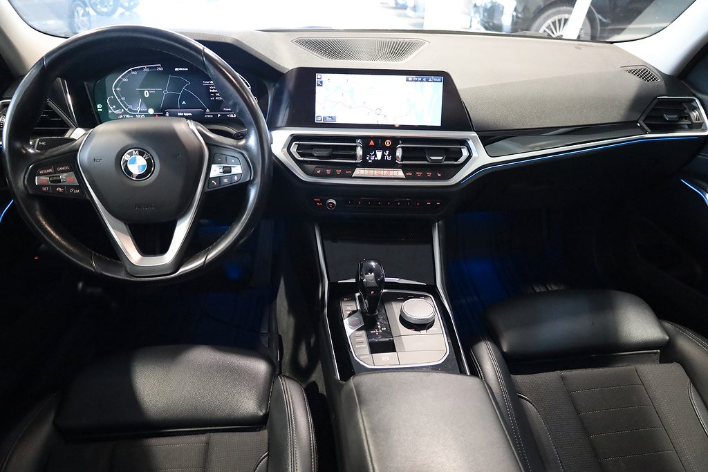 BMW 330e Sedan Steptronic Sport line Navi CarPlay Leasbar 2020