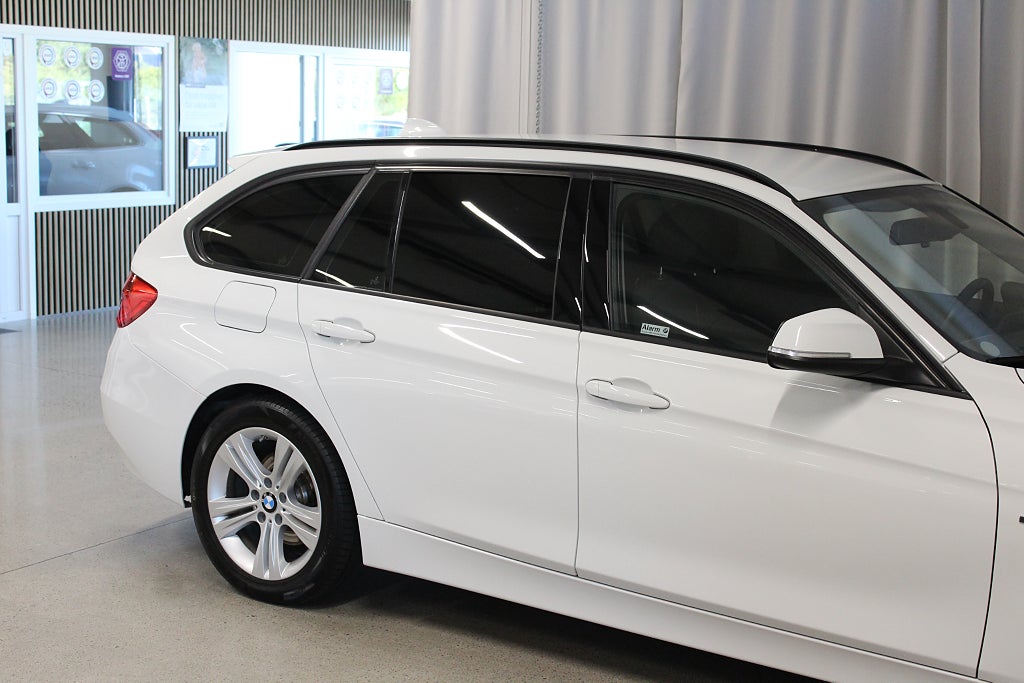 BMW 318D Touring Steptronic Sport line, Drag, S&V-hjul