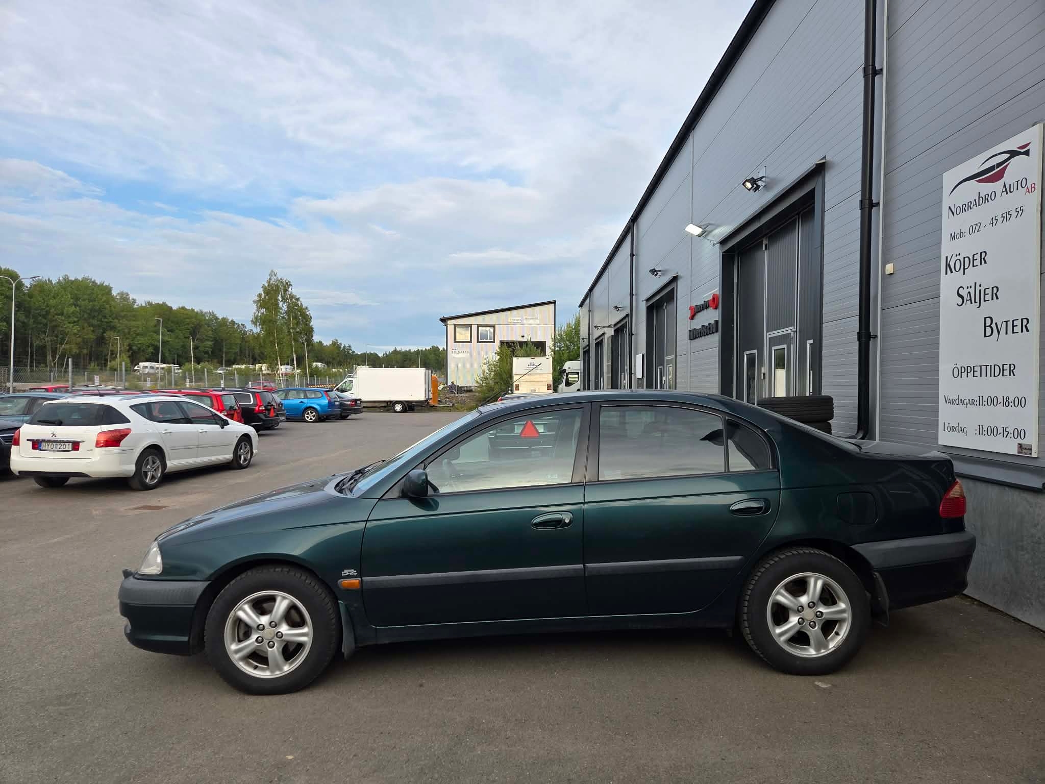 Toyota Avensis Sedan 2.0 D4 VVT-i 2001, bild 4/44