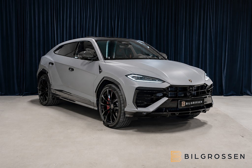 Lamborghini Urus SE Style-P Dark Big-Carbon Grigio China 23” NY